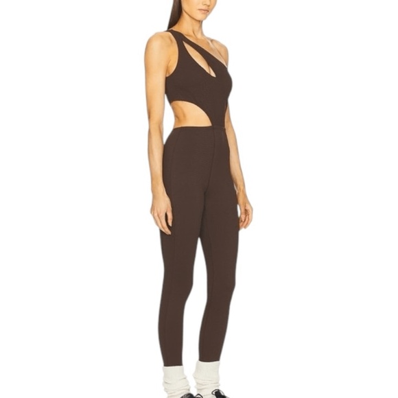 NWT Gigi C Rory Jumpsuit Ivory Snakeskin - Picture 3 of 5